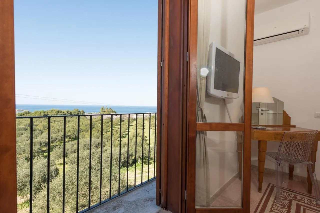 Casale Belvedere Vista Mare Valderice 3*,